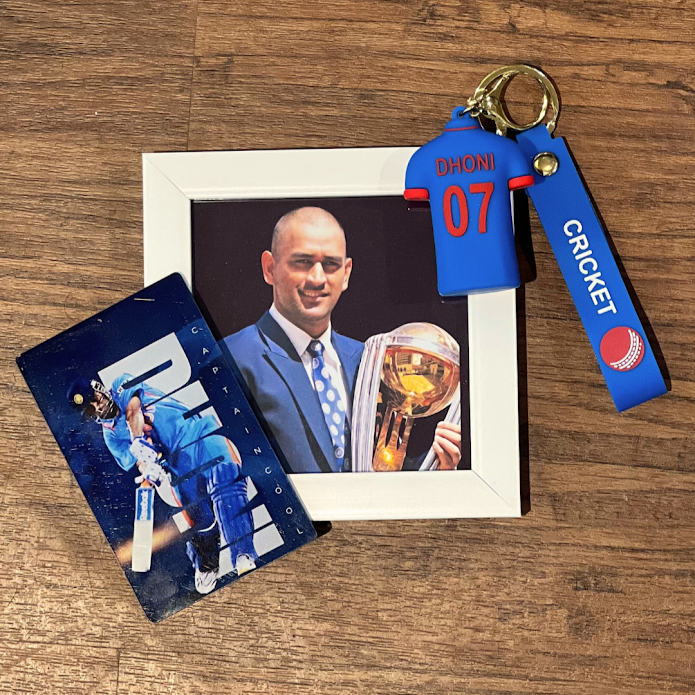 MS Dhoni Gift Box
